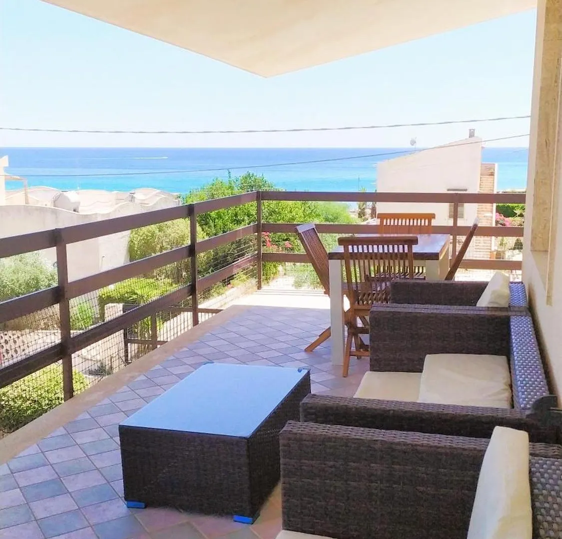 Tra Cielo E Mare - Spiaggia San Lorenzo Reitani