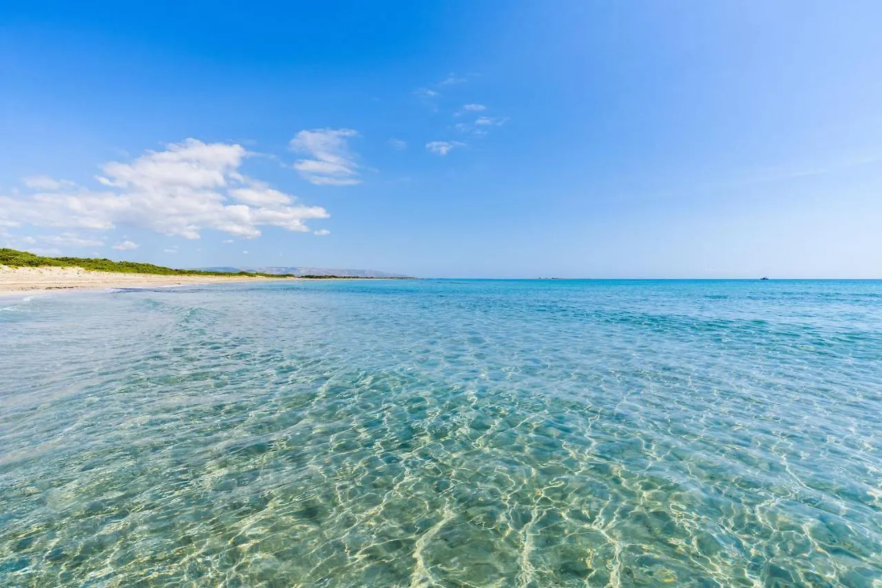 Tra Cielo E Mare - Spiaggia San Lorenzo Reitani 0*,